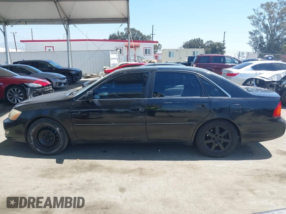 2000 Toyota Avalon XL with VIN 4T1BF28BXYU105640, listed as a IAAI auction lot 42024346 with 317,895 mi miles and . Bid and sale history available at DreamBid. Image 14.