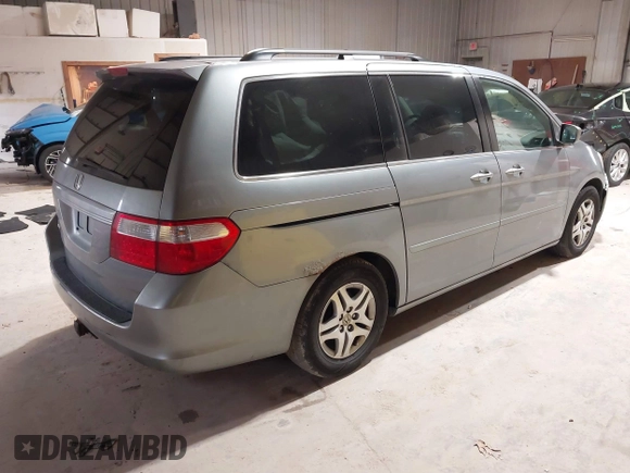 2006 Honda Odyssey EX with VIN 5FNRL38486B090693, listed as a IAAI auction lot 41865491 with 198,104 mi miles. Bid and sale history available at carsss.com. Image 4.