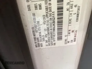 2018 Ford Transit с VIN 1FTYE1YM0JKB52111, выставлен на аукционе IAAI как лот 42832831 с пробегом 132 936 миль миль и . История ставок и продаж доступна на DreamBid. Изображение 5.
