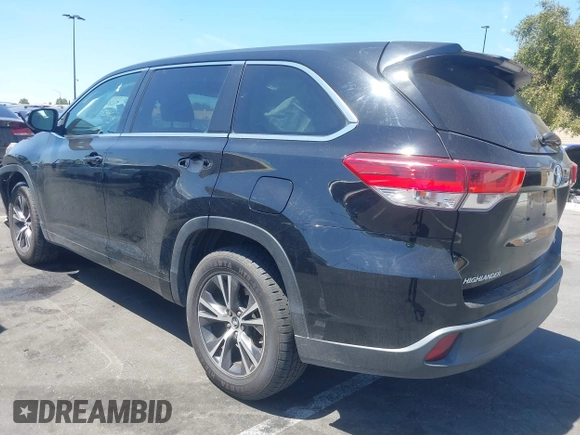 2018 Toyota Highlander LE with VIN 5TDZZRFH7JS265754, listed as a IAAI auction lot 41988890 with 120,082 mi miles and . Bid and sale history available at DreamBid. Image 3.