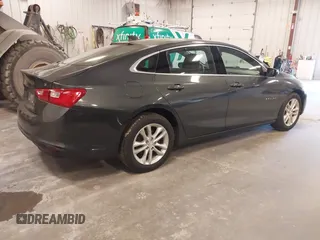 2018 Chevrolet Malibu LT with VIN 1G1ZD5ST0JF242780, listed as a IAAI auction lot 41891122 with 101,819 mi miles. Bid and sale history available at carsss.com. Image 4.