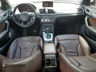 2018 Audi Q3 Premium Plus z VIN WA1HCCFS5JR012513, wystawiony jako Copart lot #56908385 z przebiegiem 146 385 mil mil oraz Szkoda całkowita • Salvage title. Historia ofert i sprzedaży dostępna na DreamBid. Obrazek 8.