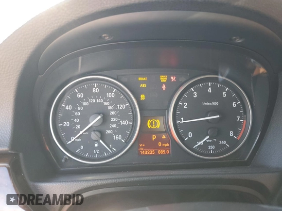 2013 BMW 3 Series 335i with VIN WBADX7C50DJ589769, listed as a Copart auction lot 77856914 with 143,235 mi miles and Salvage Title. Bid and sale history available at DreamBid. Image 9.