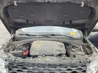 2019 Land Rover Range Rover Velar S z VIN SALYB2EX4KA798720, wystawiony jako IAAI lot #42399467 z przebiegiem 77 937 mil mil oraz . Historia ofert i sprzedaży dostępna na DreamBid. Obrazek 9.