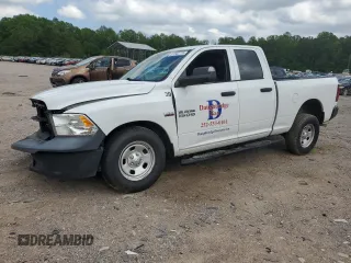 2017 Ram 1500 Tradesman z VIN 1C6RR6FTXHS847066, wystawiony jako Copart lot #57242775 z przebiegiem 91 166 mil mil oraz Szkoda całkowita • Salvage title. Historia ofert i sprzedaży dostępna na DreamBid. Obrazek 1.