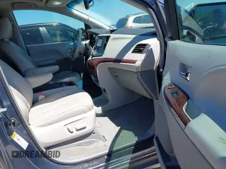 2014 Toyota Sienna XLE with VIN 5TDYK3DC5ES481399, listed as a IAAI auction lot 42085550 with 154,157 mi miles. Bid and sale history available at carsss.com. Image 5.