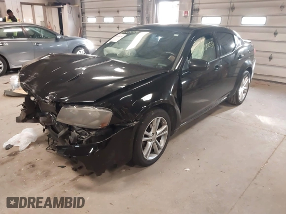 2014 Dodge Avenger SXT z VIN 1C3CDZCB3EN156146, wystawiony jako IAAI lot #42000054 z przebiegiem 149 166 mil mil oraz . Historia ofert i sprzedaży dostępna na DreamBid. Obrazek 17.