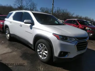 2020 Chevrolet Traverse LT Cloth with VIN 1GNERGKWXLJ112767, listed as a IAAI auction lot 41617752 with 195,043 mi miles. Bid and sale history available at carsss.com. Image 1.