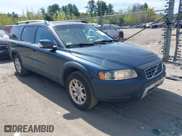 2007 Volvo XC70 with VIN YV4SZ592571273632, listed as a IAAI auction lot 42166678 with 199,891 mi miles. Bid and sale history available at carsss.com. Image 1.