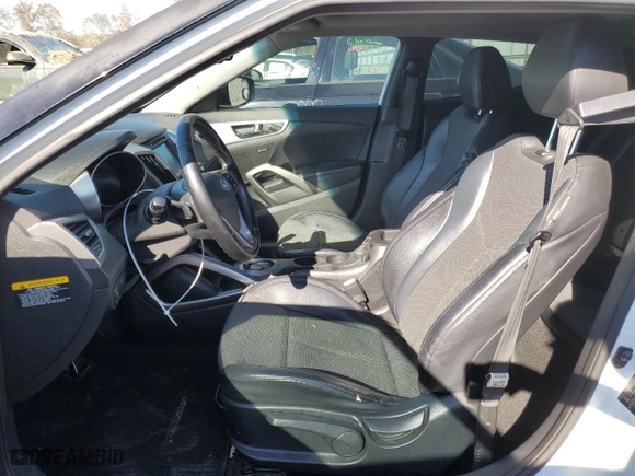 2013 Hyundai Veloster w/Gray Int with VIN KMHTC6AD6DU154098, listed as a Copart auction lot 77260374 with 159,049 mi miles and Non Repairable. Bid and sale history available at carsss.com. Image 7.