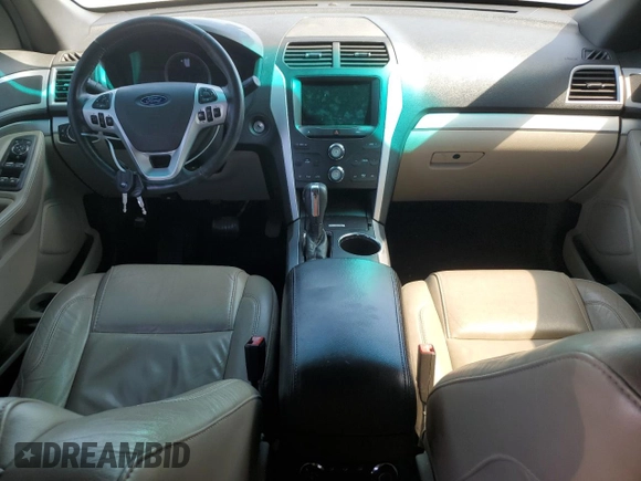 2013 Ford Explorer XLT with VIN 1FM5K7D8XDGC62349, listed as a Copart auction lot 48759995 with Not Provided miles and Salvage Title. Bid and sale history available at carsss.com. Image 8.