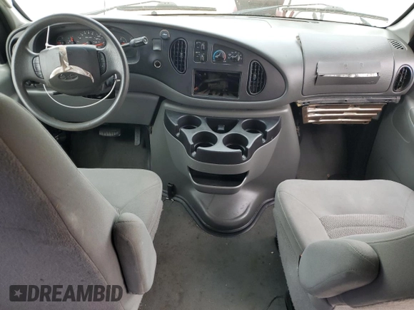 2006 Ford Econoline Passenger XL with VIN 1FMRE11W46DB09883, listed as a Copart auction lot 69028364 with 200,878 mi miles and Salvage Title. Bid and sale history available at DreamBid. Image 8.