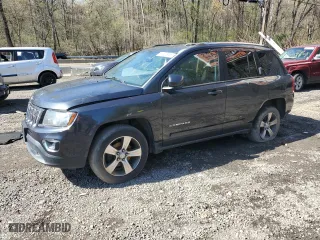 2016 Jeep Compass Latitude with VIN 1C4NJDEB3GD588421, listed as a Copart auction lot 51737975 with 100,390 mi miles and Salvage Title. Bid and sale history available at carsss.com. Image 1.