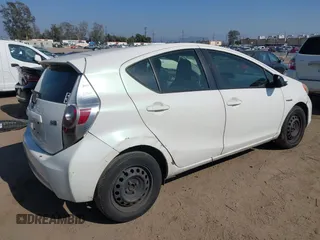 2014 Toyota Prius One with VIN JTDKDTB35E1082542, listed as a IAAI auction lot 42159682 with 166,231 mi miles and . Bid and sale history available at DreamBid. Image 4.
