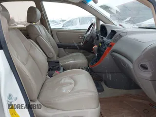 2002 Lexus RX 300 with VIN JTJHF10U720248613, listed as a IAAI auction lot 41571642 with 136,682 mi miles and . Bid and sale history available at DreamBid. Image 5.