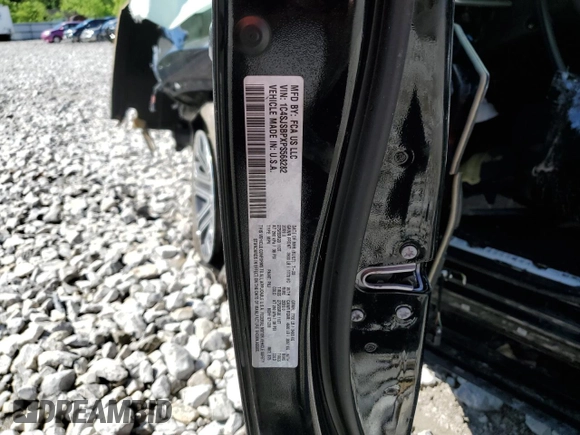 2023 Jeep Wagoneer Series II z VIN 1C4SJSBPXPS568282, wystawiony jako Copart lot #56042245 z przebiegiem Nie podano mil oraz Nie do naprawy. Historia ofert i sprzedaży dostępna na DreamBid. Obrazek 13.