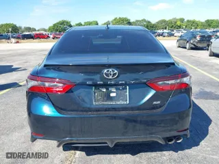 2021 Toyota Camry SE Nightshade with VIN 4T1G11AK0MU450257, listed as a IAAI auction lot 41697864 with 60,391 mi miles. Bid and sale history available at carsss.com. Image 17.