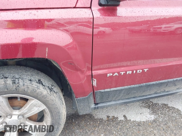 2011 Jeep Patriot Latitude with VIN 1J4NF1GB6BD174064, listed as a IAAI auction lot 42153372 with 139,919 mi miles and . Bid and sale history available at DreamBid. Image 6.