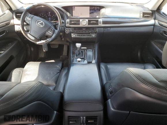 2014 Lexus LS 460 with VIN JTHCL5EF8E5022156, listed as a Copart auction lot 56633035 with 123,562 mi miles and Salvage title. Bid and sale history available at DreamBid. Image 8.