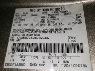 2008 Ford Explorer XLT with VIN 1FMEU73E98UB29347, listed as a Copart auction lot 60543205 with 148,821 mi miles and Salvage title. Bid and sale history available at DreamBid. Image 13.