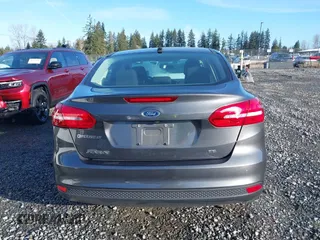 2017 Ford Focus SE с VIN 1FADP3F29HL336284, выставлен на аукционе IAAI как лот 41711447 с пробегом 42 669 миль миль и . История ставок и продаж доступна на DreamBid. Изображение 16.