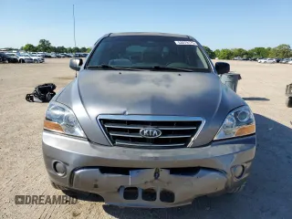 2007 Kia Sorento LX z VIN KNDJD736475695369, wystawiony jako Copart lot #53079175 z przebiegiem 215 324 mil mil oraz Szkoda całkowita • Salvage title. Historia ofert i sprzedaży dostępna na DreamBid. Obrazek 5.