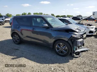 2021 Kia Soul S with VIN KNDJ23AU5M7795139, listed as a Copart auction lot 51848945 with 40,570 mi miles and Salvage Title. Bid and sale history available at DreamBid. Image 4.