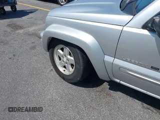 2002 Jeep Liberty Limited с VIN 1J4GL58K92W214908, выставлен на аукционе IAAI как лот 42685566 с пробегом 277 970 миль миль и . История ставок и продаж доступна на DreamBid. Изображение 6.