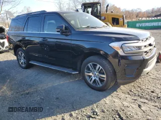 2023 Ford Expedition XLT with VIN 1FMJU1J86PEA13220, listed as a Copart auction lot 47102595 with 0 mi miles and Salvage Title. Bid and sale history available at carsss.com. Image 4.