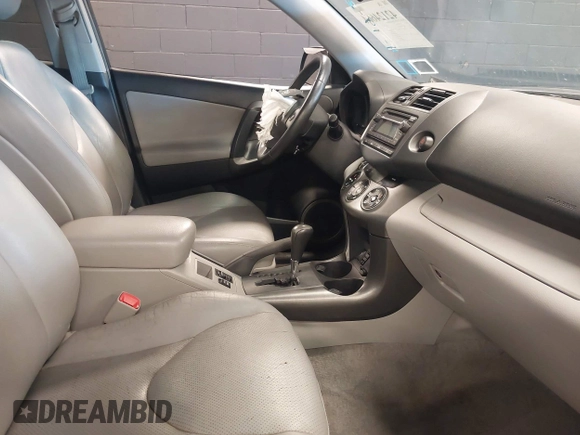 2012 Toyota RAV4 Limited with VIN 2T3DF4DV8CW243505, listed as a IAAI auction lot 42124664 with 98,920 mi miles. Bid and sale history available at carsss.com. Image 5.