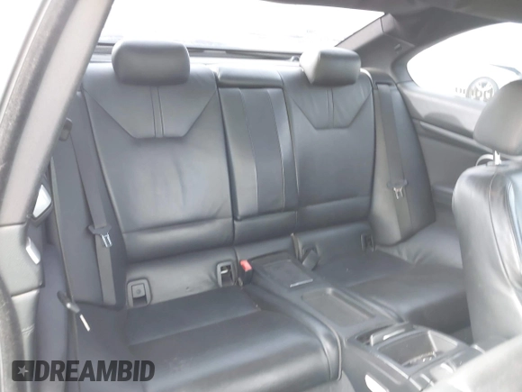 2009 BMW M3 с VIN WBSWD93539P361939, выставлен на аукционе IAAI как лот 41402024 с пробегом 203 647 миль миль и . История ставок и продаж доступна на DreamBid. Изображение 8.