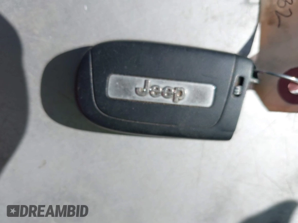 2017 Jeep Compass Latitude with VIN 3C4NJCBB0HT642901, listed as a IAAI auction lot 42497712 with 130,959 mi miles and . Bid and sale history available at DreamBid. Image 11.
