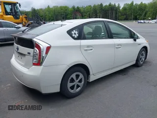2012 Toyota Prius One z VIN JTDKN3DU3C5461466, wystawiony jako IAAI lot #42340404 z przebiegiem 130 611 mil mil oraz . Historia ofert i sprzedaży dostępna na DreamBid. Obrazek 4.