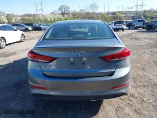 2018 Hyundai Elantra SE with VIN KMHD74LF2JU578773, listed as a IAAI auction lot 41991059 with 19,834 mi miles. Bid and sale history available at carsss.com. Image 17.