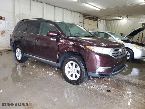 2011 Toyota Highlander with VIN 5TDZK3EH3BS039005, listed as a Copart auction lot 49630925 with 213,065 mi miles and Salvage Title. Bid and sale history available at carsss.com. Image 4.