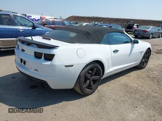 2011 Chevrolet Camaro 1LT z VIN 2G1FB3DDXB9197294, wystawiony jako IAAI lot #42715421 z przebiegiem 100 981 mil mil oraz . Historia ofert i sprzedaży dostępna na DreamBid. Obrazek 4.