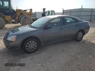 2005 Mitsubishi Galant ES z VIN 4A3AB36F55E061007, wystawiony jako Copart lot #43740945 z przebiegiem 226 181 mil mil oraz Szkoda całkowita • Salvage title. Historia ofert i sprzedaży dostępna na DreamBid. Obrazek 1.