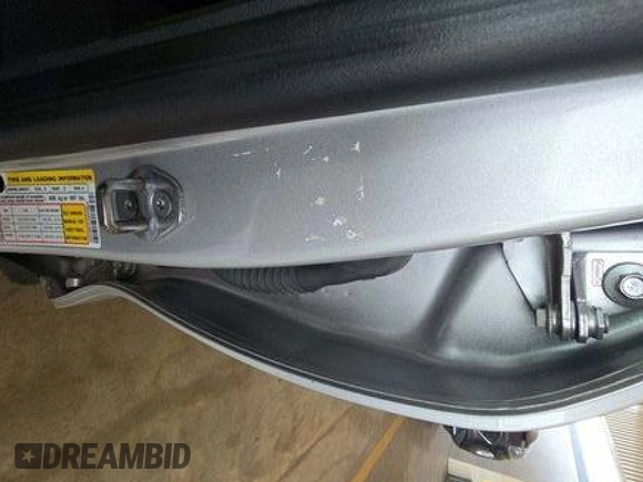 2020 Ford Escape Titanium Hybrid z VIN 1FMCU0DZ3LUB82649, wystawiony jako IAAI lot #42621618 z przebiegiem 46 265 mil mil oraz . Historia ofert i sprzedaży dostępna na DreamBid. Obrazek 5.