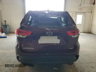 2018 Toyota Highlander SE with VIN 5TDKZRFH5JS267732, listed as a Copart auction lot 57862535 with 116,980 mi miles and Salvage title. Bid and sale history available at DreamBid. Image 6.