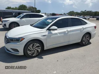 2021 Volkswagen Jetta SEL with VIN 3VWE57BU6MM087810, listed as a Copart auction lot 60682795 with 83,121 mi miles and Salvage title. Bid and sale history available at DreamBid. Image 1.