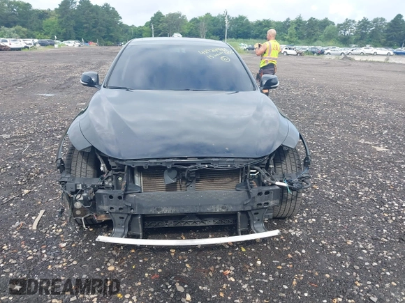 2015 Infiniti Q50 Premium with VIN JN1BV7AR8FM407956, listed as a IAAI auction lot 42724981 with 99,507 mi miles and . Bid and sale history available at DreamBid. Image 11.