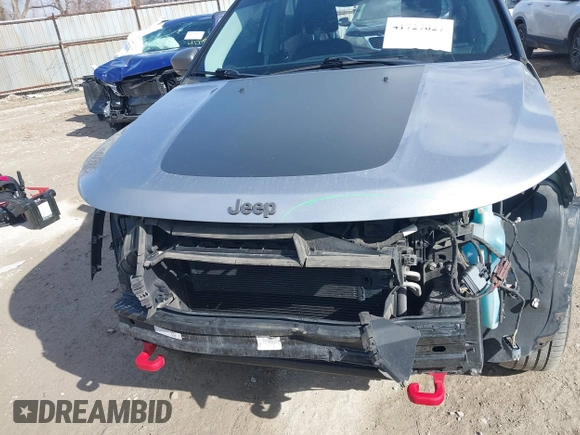 2018 Jeep Compass Trailhawk with VIN 3C4NJDDB6JT501744, listed as a IAAI auction lot 41727027 with 68,410 mi miles and . Bid and sale history available at carsss.com. Image 13.