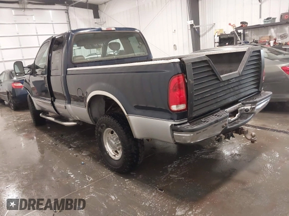 2002 Ford F-350 XL with VIN 1FTSX31F42EB82753, listed as a IAAI auction lot 42231353 with 229,223 mi miles and . Bid and sale history available at DreamBid. Image 3.