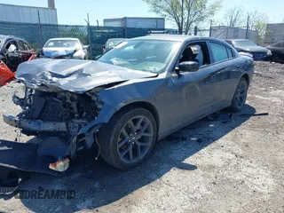2023 Dodge Charger SXT z VIN 2C3CDXBG6PH508939, wystawiony jako IAAI lot #42048983 z przebiegiem Nie podano mil oraz . Historia ofert i sprzedaży dostępna na DreamBid. Obrazek 17.