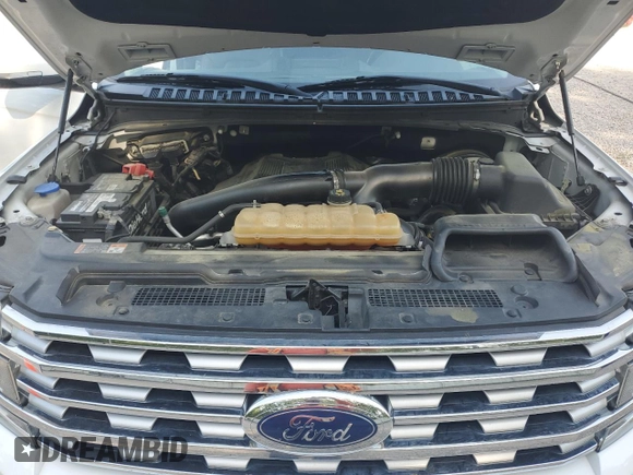 2018 Ford Expedition Limited with VIN 1FMJU1KT4JEA39888, listed as a Copart auction lot 54742545 with 165,273 mi miles and Salvage title. Bid and sale history available at DreamBid. Image 12.