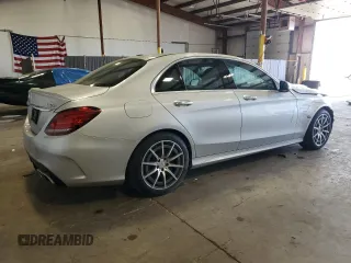 2020 Mercedes-Benz C 63 AMG with VIN 55SWF8GB5LU331031, listed as a Copart auction lot 80317784 with 34,976 mi miles and Salvage title. Bid and sale history available at DreamBid. Image 3.