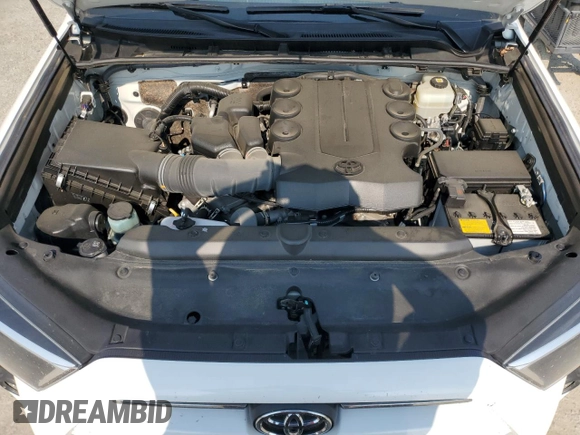 2022 Toyota 4Runner SR5 z VIN JTEMU5JR3N6023532, wystawiony jako Copart lot #63680825 z przebiegiem 83 672 mil mil oraz Szkoda całkowita • Salvage title. Historia ofert i sprzedaży dostępna na DreamBid. Obrazek 12.