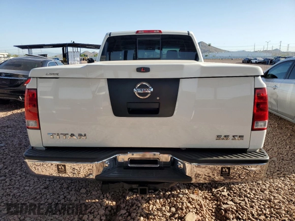 2004 Nissan Titan SE z VIN 1N6AA06AX4N578176, wystawiony jako Copart lot #60174465 z przebiegiem 202 545 mil mil oraz Szkoda całkowita • Salvage title. Historia ofert i sprzedaży dostępna na DreamBid. Obrazek 6.
