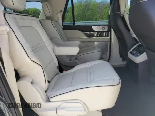2021 Lincoln Navigator Black Label z VIN 5LMJJ3TT9MEL16717, wystawiony jako Copart lot #51939315 z przebiegiem 56 137 mil mil oraz Szkody całkowita. Historia ofert i sprzedaży dostępna na DreamBid. Obrazek 12.