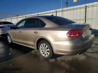 2015 Volkswagen Passat 1.8T Limited Edition with VIN 1VWAT7A39FC071666, listed as a Copart auction lot 81555254 with 73,873 mi miles and Salvage Title. Bid and sale history available at carsss.com. Image 2.